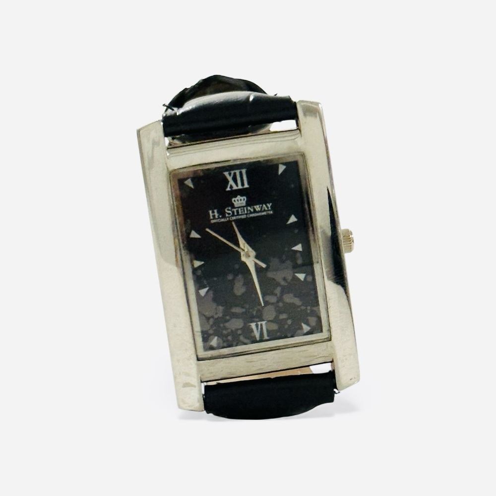 H. Steinway Rectangular Men’s Quartz Watch – Sealed Glass – Tested and working - Picture 9 of 10